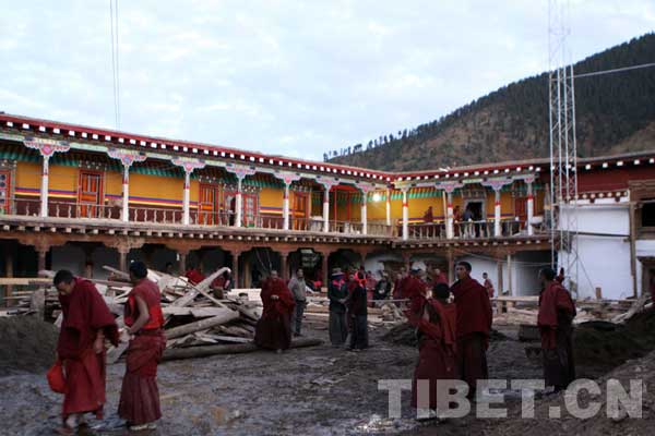 The Dzogang Monastery is under renovation