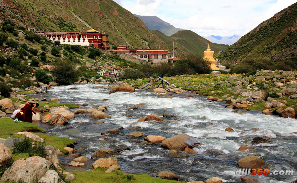 Chubu Monastery: the real paradise and Mandala