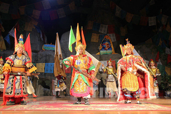 God-taught singers tell stories of King Gesar