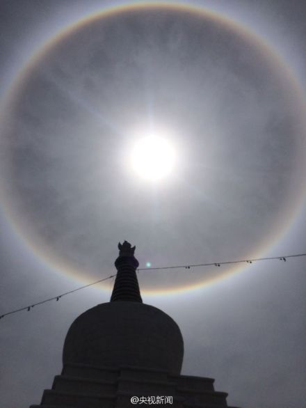 A solar halo occurs over the sky in Lhasa, capital