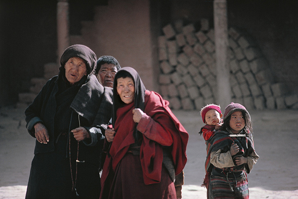 Tibet in 1985 through lens of French photographer