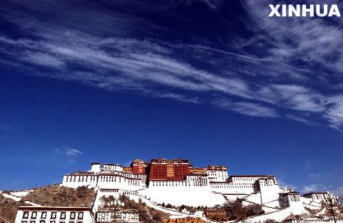 The Potala Palace combines the functions of a palace, castle and temple into one magnificent building.