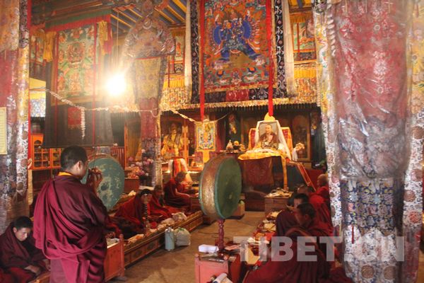 The inner decoration of the Trandruk Temple in Lhoka Prefecture of Tibet. [Photo/China Tibet Online]
